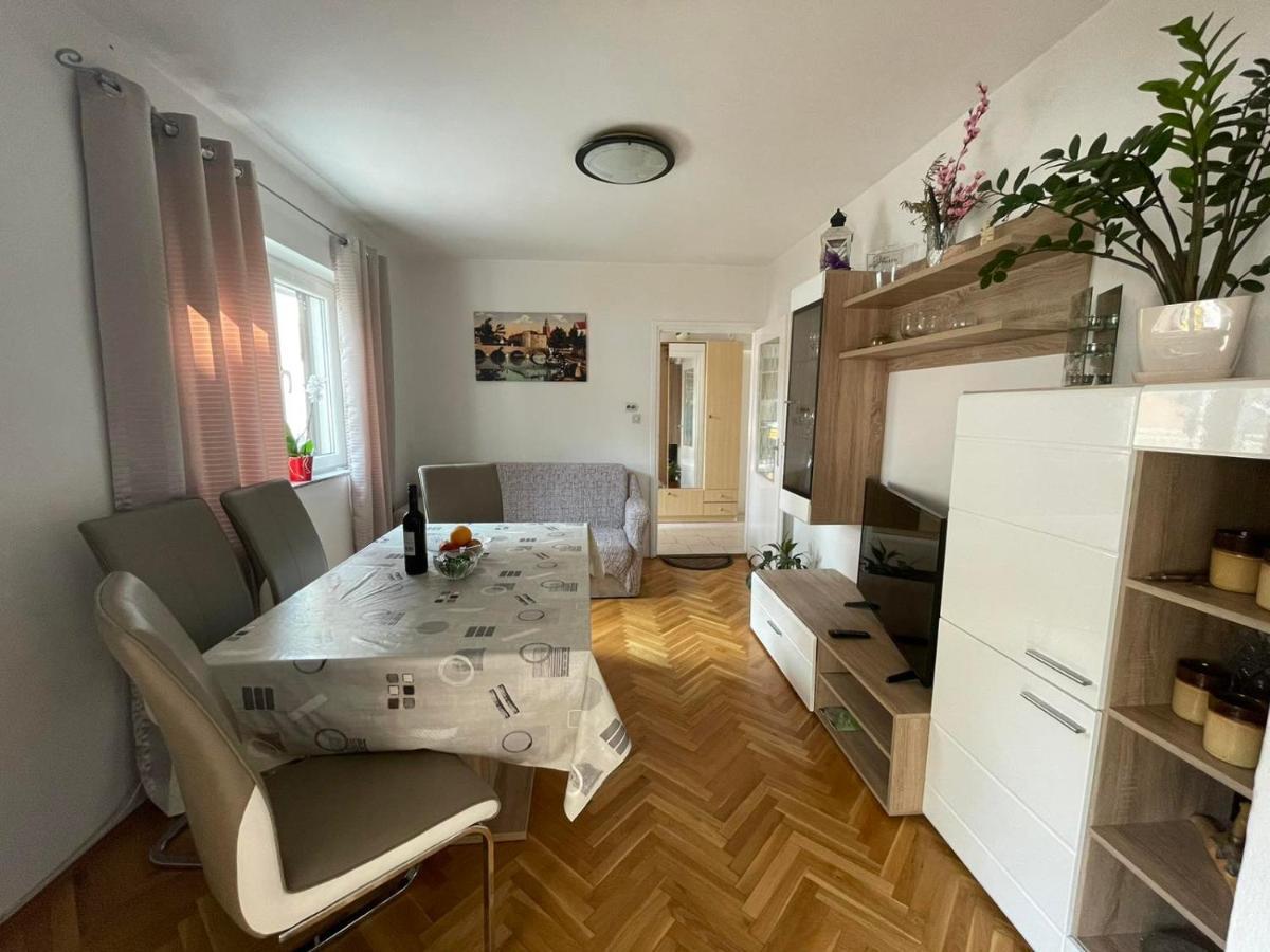 Apartman Renata 크리크베니카 외부 사진