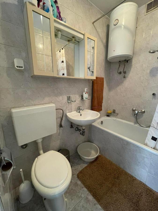 Apartman Renata 크리크베니카 외부 사진